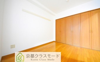 Room 5