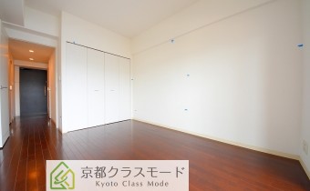 Room6.8