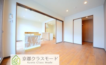 Room6