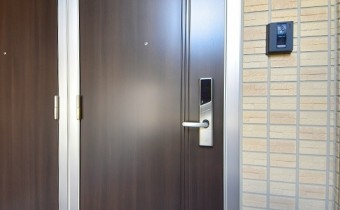 玄関ドア