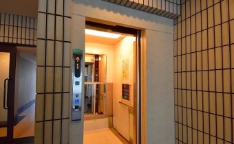 エレベーター