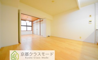 LDK 9.2※同マンション内別タイプのお部屋です。