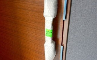 ダブルロックドア