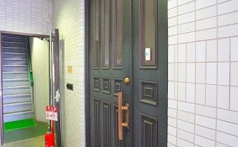 玄関ドア