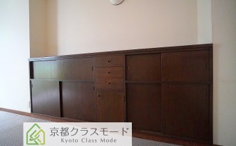 収納家具