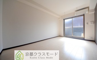Room8