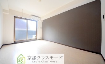 Room8