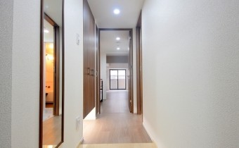 玄関※同マンション別タイプの写真です