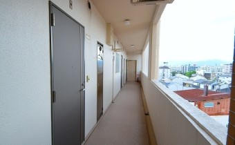 共用廊下