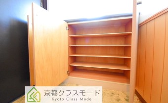 シューズボックス