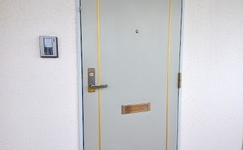 玄関ドア