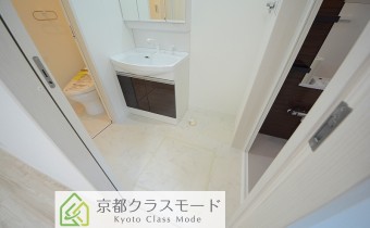 脱衣所　※室内写真は102号室のものです。