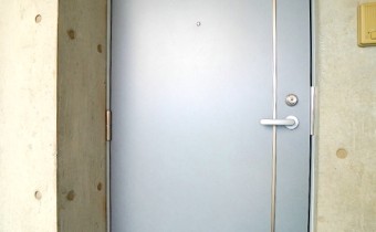 玄関ドア
