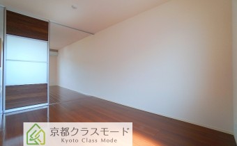 Room6