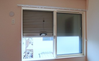 シャッター雨戸