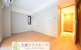 Room7.1