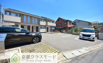 敷地内ガレージ