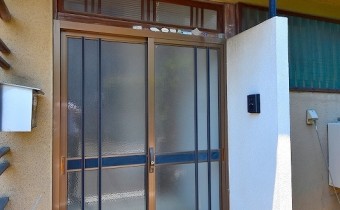 玄関ドア