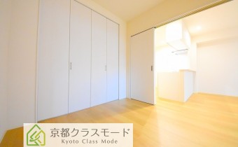 Room 3.85