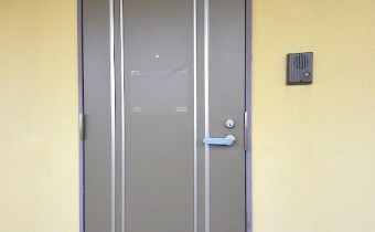 玄関ドア