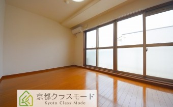 Room 7