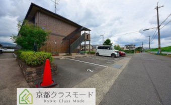 敷地内ガレージ