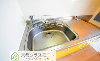 シンク＆調理スペース※反転タイプの写真です