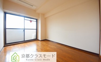 Room6