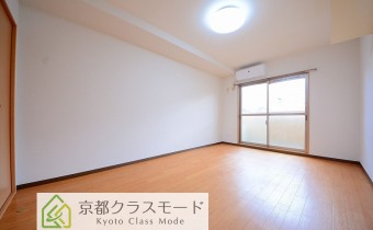 Room9