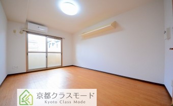 Room9
