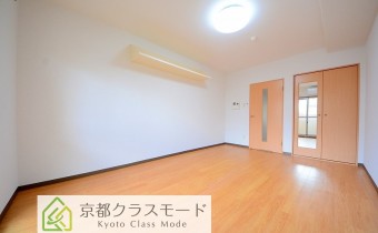 Room9