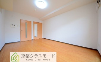 Room9