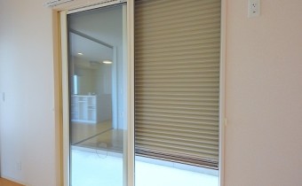 シャッター雨戸