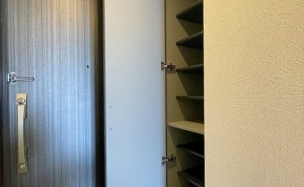 シューズボックス