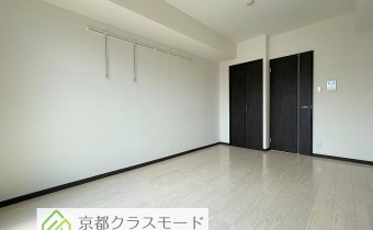 Room8