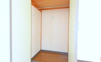 クローゼット