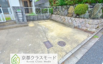ガレージ