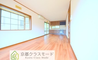 「ガレージ付き」の一戸建てです♪