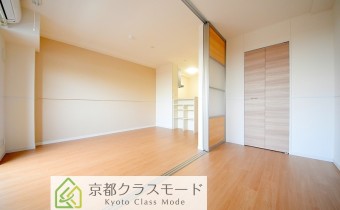 Room 4