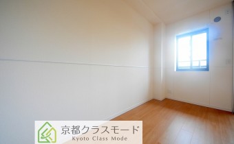 Room 4