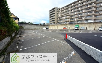 月極ガレージ隣接