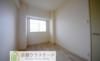 Room 5