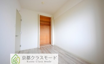 Room 5