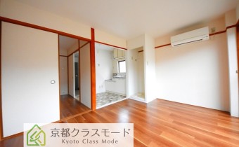 室内は綺麗にリノベーションされています♪