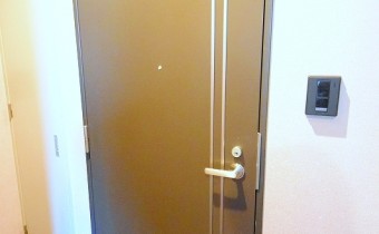 玄関ドア