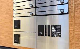宅配BOX完備