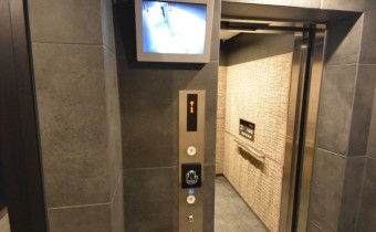 エレベーター