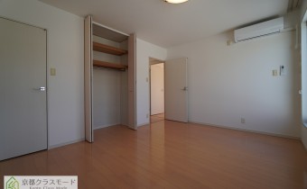 洋室8.5帖
