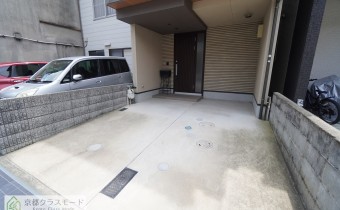 敷地内駐車場
