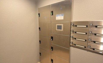 宅配ボックス
